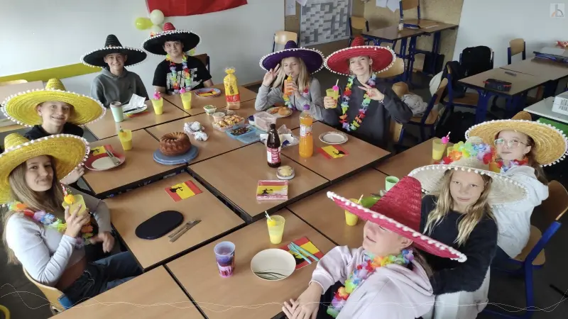 Die G8er beim spanischen Frühstück