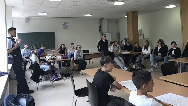 Herr Fensterle von der Polizei berichtet