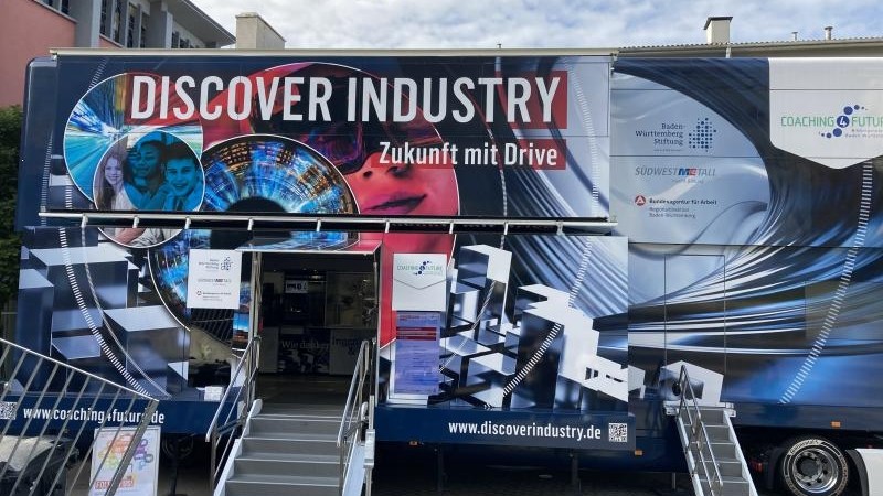 Discover Industry Truck Eingang